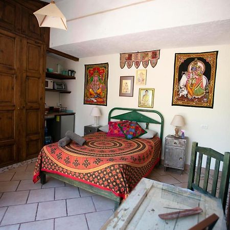 Majikal B&B - Krishna チョルーラ エクステリア 写真